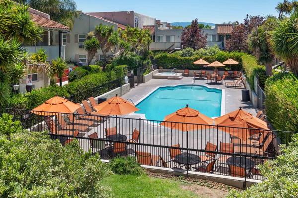 Studio 1BA, Large Laundry Room On-Site, In San Jose