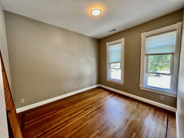 👉Downtown Berkeley- Shared yard, large deck, walk to Cal/Everything!