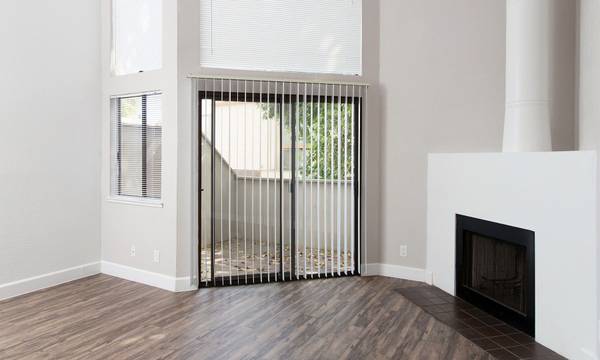 Property Manager on Site, in San Leandro CA, 2/BD
